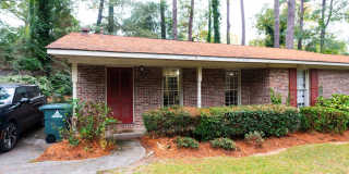 535 Godfrey Lane Gallery 1