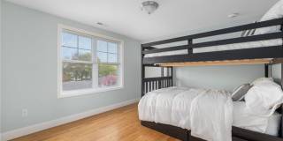 12 Mariner Way Gallery 25