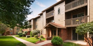 Glen Oaks by Broadmoor Gallery 3