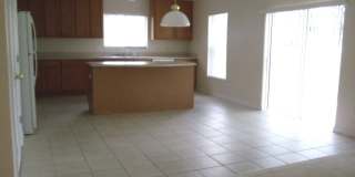 Spacious Home in Green Valley West Gallery 9