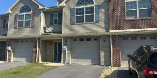 250 MERIWEATHER Drive Gallery 1