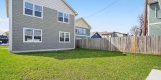 Charming 2BR Townhome in Indianapolis Gallery 28