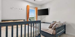 Luxurious 3 Bed 2.5 Bath Townhome In Beautiful Foster's Glen Gallery 27