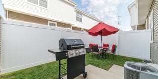 Hilliard Place Gallery 17