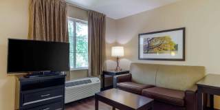 Atlanta - Perimeter - Peachtree Dunwoody Gallery 7