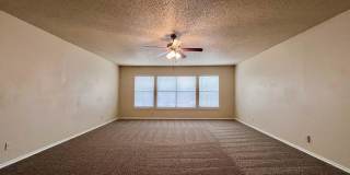 Bright and Inviting 2-Story home, conveniently located near to Randolph AFB and SAMMC! Gallery 20