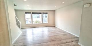 Three Bedroom Townhome Gallery 10