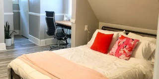 Midtown Retreat Gallery 13