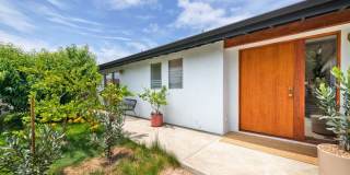 A Fully Furnished Modern Portfolio Home with a Large Backyard Oasis & 3 Comfortable Bedrooms! Gallery 27