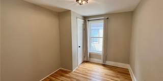 101 Lowell Avenue Gallery 13