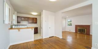 Single Family Home in Silver Spring, MD Gallery 9