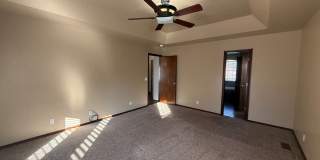 18509 Chestnut Oak Drive Gallery 16