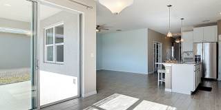Beautiful Oak Leaf Preserve 3 Bedroom 2 Bathroom Smart Home Gallery 22