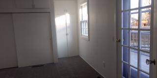 2 BED/1 BATH HOME IN NEWLANDS AVAILABLE June 15th! Gallery 15