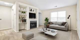 4907 Stratford Pine Lane Gallery 3