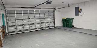 1735 E Central Avenue Gallery 14
