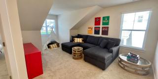 Cardinal | 4 Bed 2.5 Bath | Garage | 1895 sf | $2959-$3255 | 8, 9, 10, 12, 14, and 15 month lease terms Gallery 219