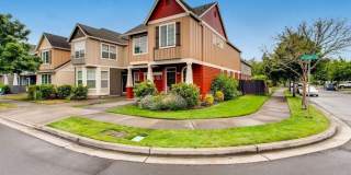 Beautiful 3 BD | 2.5 BA | Single Family Home | Located in Hillsboro's Arbor Roses Community | Spectacular Location! Gallery 3