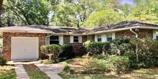 1737 Somerset Circle Gallery 1