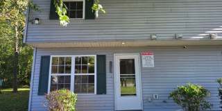 Kent-2 Bedroom 1.5 Bath Gallery 1