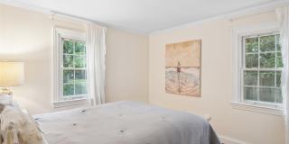 73 Beach Road Gallery 17