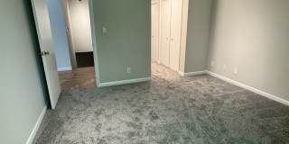 1 Bedroom, 1 Bathroom Townhouse in High Point! Gallery 14
