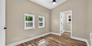 Renovated & Move-In Ready Ranch in Rosewood! Gallery 24