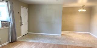 Centrally Located 3 Bedroom Duplex in Windsor with a Single Car Garage! Gallery 4