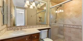 4 Le Conte Gallery 39