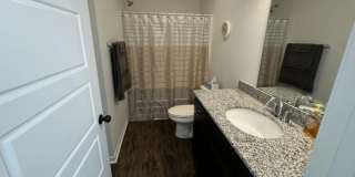 COMING SOON: BEAUTIFUL 3 BEDROOM / 2 BATHROOM HOUSE LOCATED IN JOPLIN MO WITH FENCED IN YARD! Gallery 10