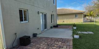 2033 Providence Place Gallery 12