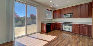 Beautiful 3 Bed/2.5 Bath 2- Story Home Gallery 1