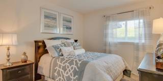 Nob Hill Apartments Gallery 19