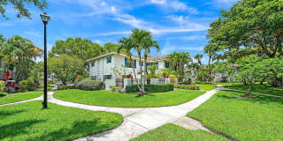 352 Prestwick Circle Gallery 33