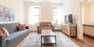 406 W 47th St Gallery 1