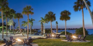 View Carlton Arms Gallery 3