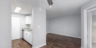 1202 Pearl Gallery 21