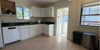 Title: 5-Bed / 3-Bath Single-Family Near BC | Yard + Garage | 9/1/27 Title: 5-Bed / 3-Bath Single-Family Near BC | Yard + Garage | 9/1/27 Gallery 1