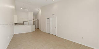 3393 NE 11th Dr Gallery 19
