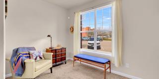 Immaculate 3 Bedroom Townhome Near Downtown COS Gallery 26