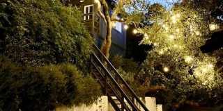 8831 Lookout Mountain Ave Gallery 16