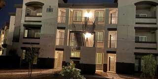 The Crest at Skyline Now offering up to 8 weeks FREE rent! Call today to schedule your tour: (480) 390-5392 Gallery 13