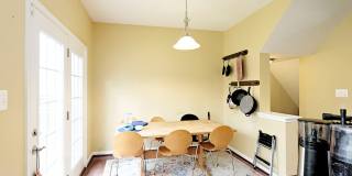 Pet-Friendly Townhome Convenient to UVA & Downtown Gallery 7