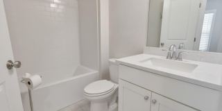 413 Bishop Lane Gallery 25