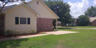 Beautiful 3 bedroom on corner lot in Azalea Lakes Gallery 14