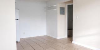 111 SW 14th Court Gallery 3