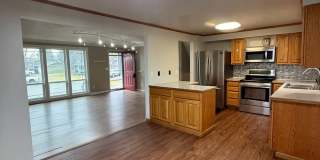 Quiet Cul-de-Sac | 3 Bed / 3 Bath + Bonus Rooms | Spokane Valley Gallery 1