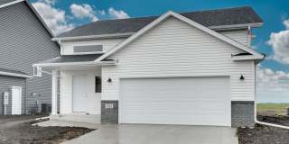 3 Bed 3 Bath Single Family Home Gallery 1