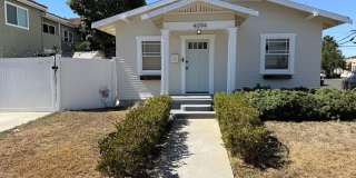 Prime North Park location 3bed 1 bath Bungalow with 2 off street parking spaces Gallery 1