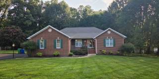 6 MONTH LEASE OPPORTUNITY WITH LAWNCARE PROVIDED MOSELEY VIRGINIA Gallery 1